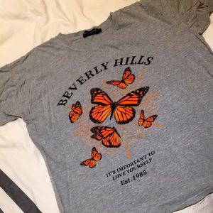 Butterfly tee🦋🧡